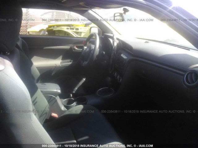 JTKJF5C79D3046044 - 2013 TOYOTA SCION TC 黑色 照片 5