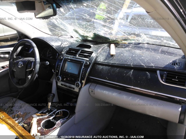 4T1BF1FK0CU125207 - 2012 TOYOTA CAMRY SE/LE/XLE 灰色 照片 5