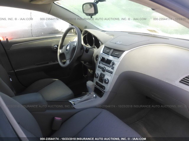 1G1ZH57B994211541 - 2009 CHEVROLET MALIBU 1LT BLUE photo 5