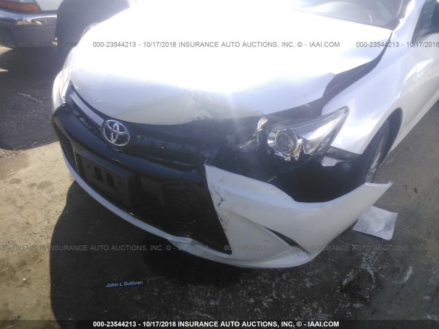 4T1BF1FK5GU160315 - 2016 TOYOTA CAMRY LE/XLE/SE/XSE WHITE photo 6