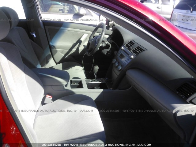 4T1BE46K97U036746 - 2007 TOYOTA CAMRY NEW GENERATION CE/LE/XLE/SE RED photo 5