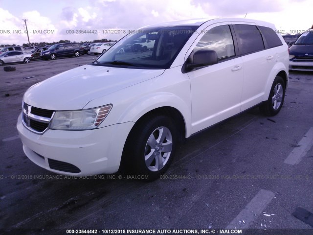 3D4GG57VX9T578165 - 2009 DODGE JOURNEY SXT WHITE photo 2