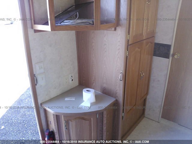 4YD726526Y8075087 - 2000 KEYSTONE MONTANA WHITE photo 7