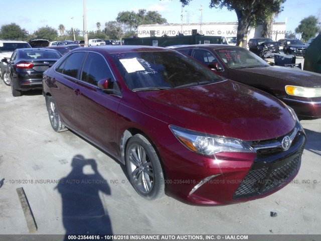 4T1BF1FK9GU600987 - 2016 TOYOTA CAMRY RED photo 1