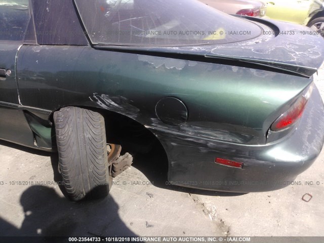 2G1FP22P0R2220898 - 1994 CHEVROLET CAMARO Z28 GREEN photo 6