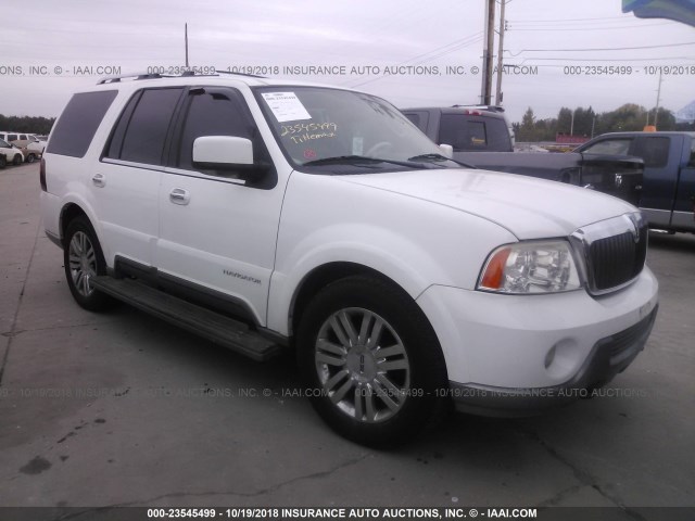 5LMFU27R43LJ51367 - 2003 LINCOLN NAVIGATOR Biały zdjęcie 1