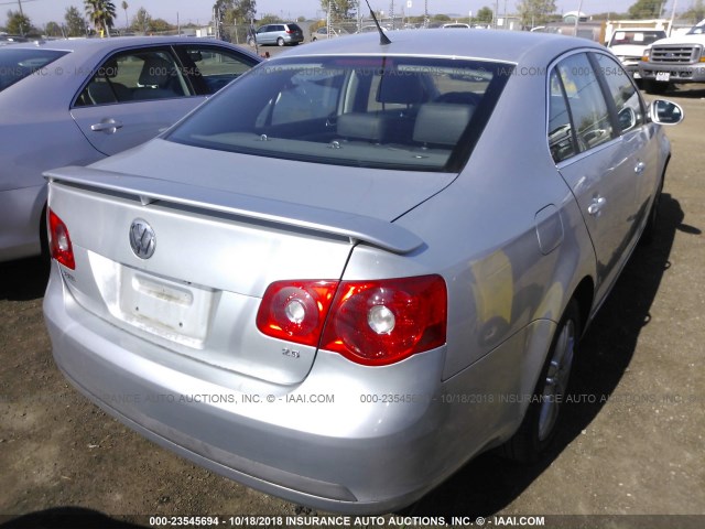 3VWEG71K77M061456 - 2007 VOLKSWAGEN JETTA WOLFSBURG 银色 照片 4