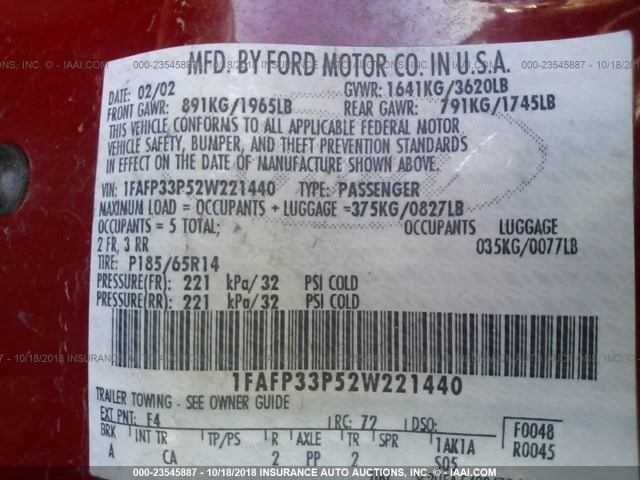 1FAFP33P52W221440 - 2002 FORD FOCUS LX RED photo 9