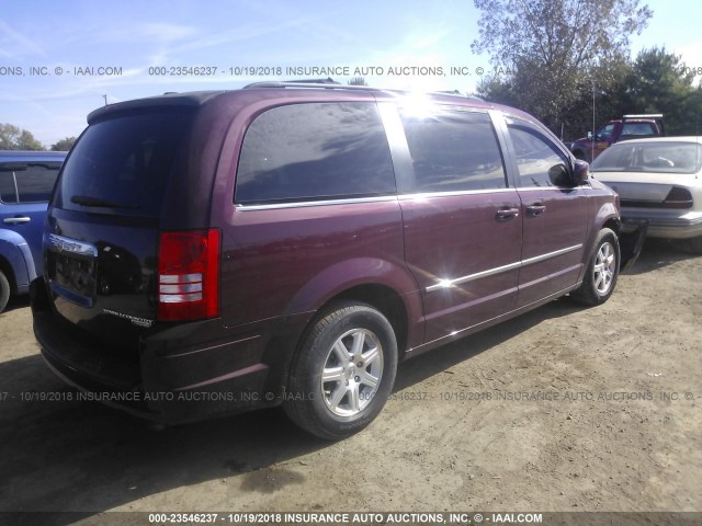 2A8HR541X9R530125 - 2009 CHRYSLER TOWN & COUNTRY TOURING MAROON photo 4