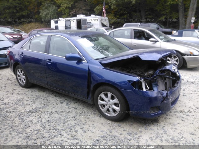4T1BF3EK3BU764922 - 2011 TOYOTA CAMRY SE/LE/XLE 蓝色 照片 1