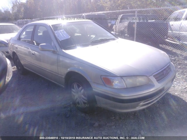 JT2BF22K7Y0237963 - 2000 TOYOTA CAMRY CE/LE/XLE 银色 照片 1