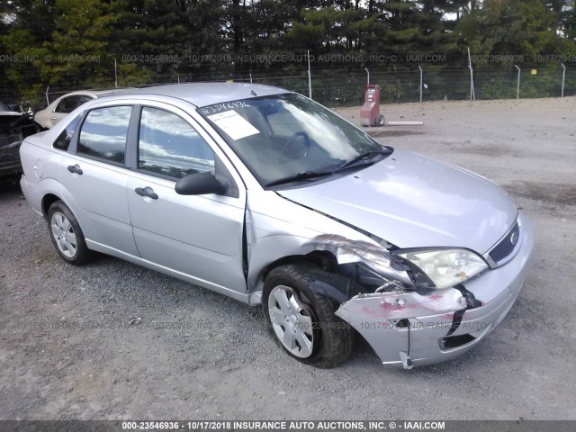 1FAFP34N37W196350 - 2007 FORD FOCUS ZX4/S/SE/SES SILVER photo 1