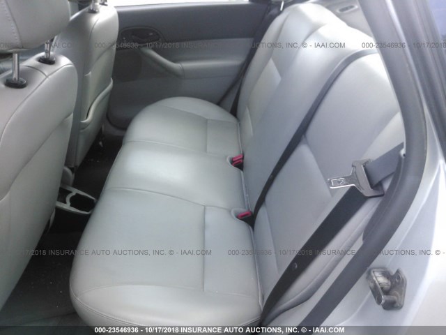 1FAFP34N37W196350 - 2007 FORD FOCUS ZX4/S/SE/SES 银色 照片 8
