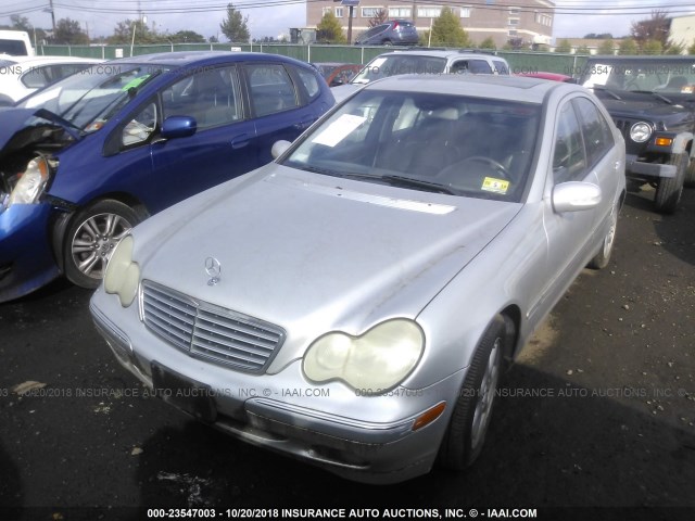 WDBRF81J74F534402 - 2004 MERCEDES-BENZ C 240 4MATIC SILVER photo 2