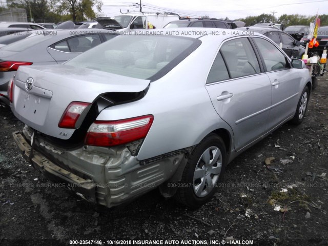 4T1BE46K97U036469 - 2007 TOYOTA CAMRY NEW GENERAT CE/LE/XLE/SE SILVER photo 4