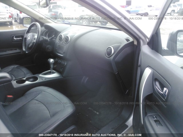 JN8AS5MT4CW273044 - 2012 NISSAN ROGUE S/SV SILVER photo 5