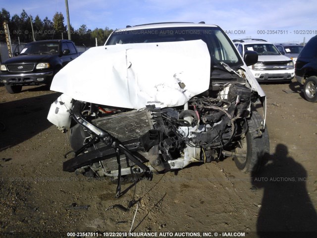 1D8HN44H58B145578 - 2008 DODGE GRAND CARAVAN SE WHITE photo 6