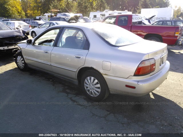 1HGCD5692TA205873 - 1996 HONDA ACCORD VALUE BEIGE photo 3