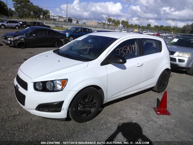 1G1JC6SB8D4252969 - 2013 CHEVROLET SONIC LT WHITE photo 2