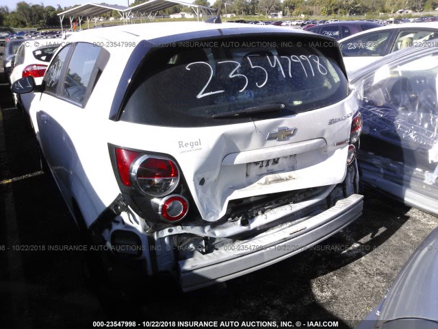 1G1JC6SB8D4252969 - 2013 CHEVROLET SONIC LT WHITE photo 6