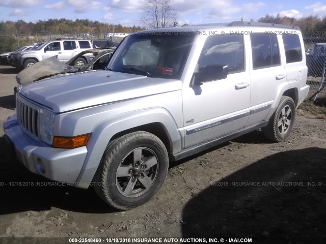 1J8HG48K46C352638 - 2006 JEEP COMMANDER SILVER photo 2