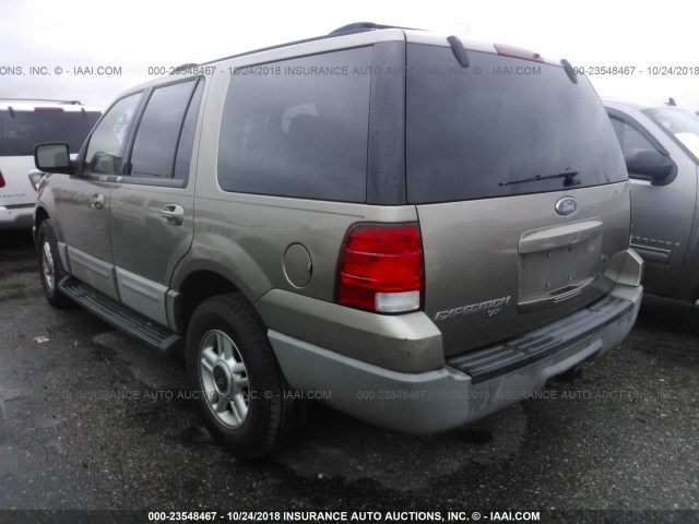 1FMRU15W23LA86005 - 2003 FORD EXPEDITION XLT BROWN photo 3