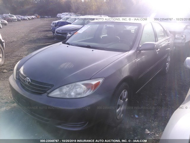 4T1BE32K33U773726 - 2003 TOYOTA CAMRY LE/XLE/SE BROWN photo 2