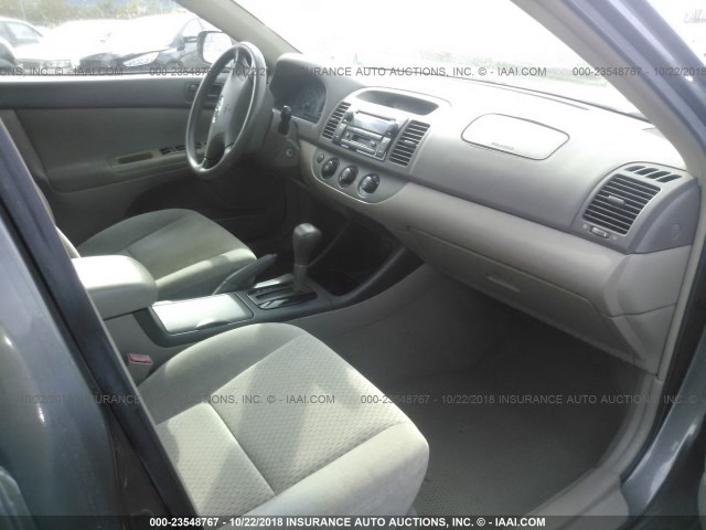 4T1BE32K33U773726 - 2003 TOYOTA CAMRY LE/XLE/SE BROWN photo 5