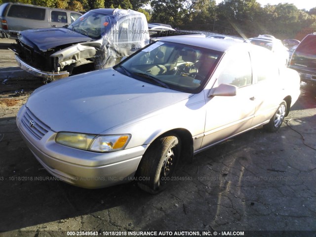 4T1BG22K4XU436475 - 1999 TOYOTA CAMRY CE/LE/XLE 银色 照片 2