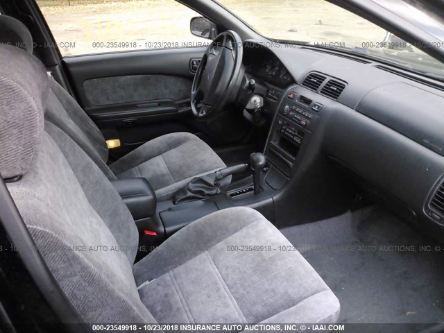 JN1CA21D7VM522635 - 1997 NISSAN MAXIMA GLE/GXE/SE BLACK photo 5