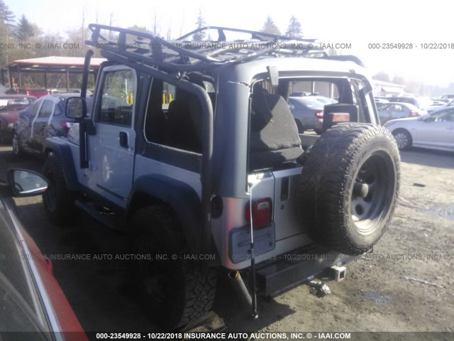 1J4FA69S83P310207 - 2003 JEEP WRANGLER / TJ RUBICON SILVER photo 3