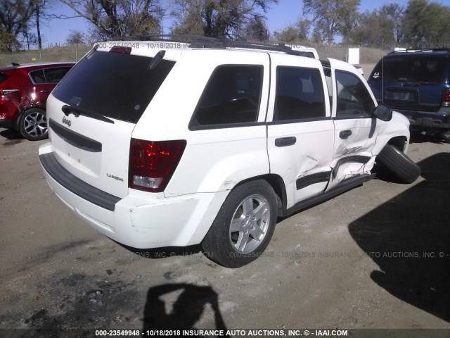 1J4GR48K35C592642 - 2005 JEEP GRAND CHEROKEE LAREDO/COLUMBIA/FREEDOM WHITE photo 4