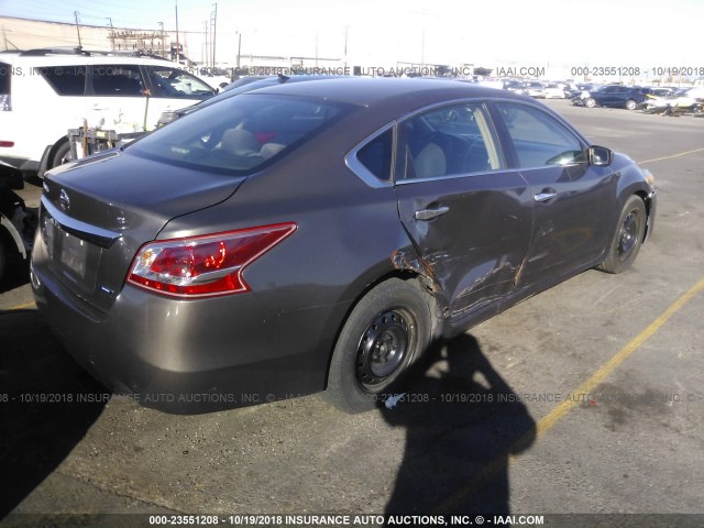 1N4AL3AP9DC295683 - 2013 NISSAN ALTIMA 2.5/S/SV/SL Marrón foto 4