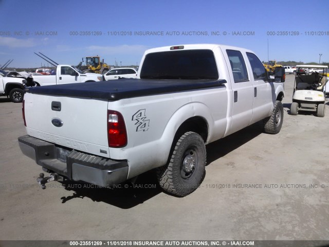 1FT7W2B63BEC07014 - 2011 FORD F250 SUPER DUTY WHITE photo 4