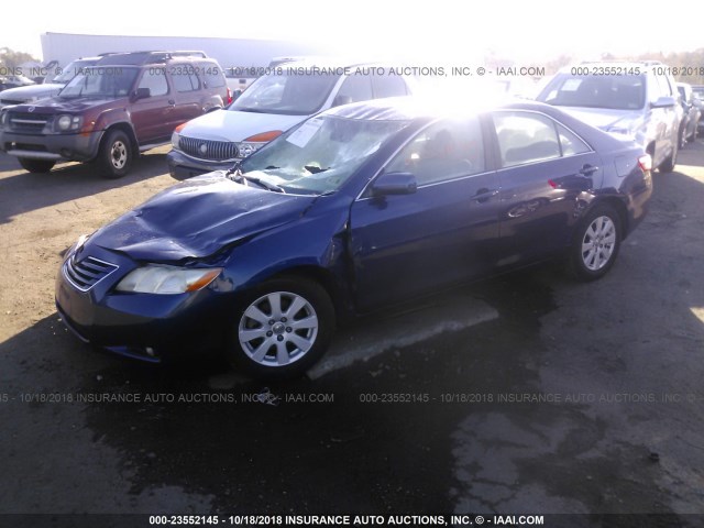 4T1BK46K87U049450 - 2007 TOYOTA CAMRY NEW GENERAT LE/XLE/SE BLUE photo 2
