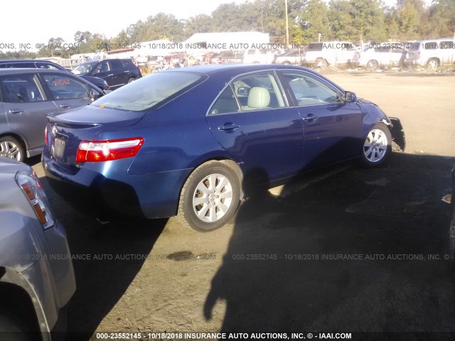 4T1BK46K87U049450 - 2007 TOYOTA CAMRY NEW GENERAT LE/XLE/SE BLUE photo 4