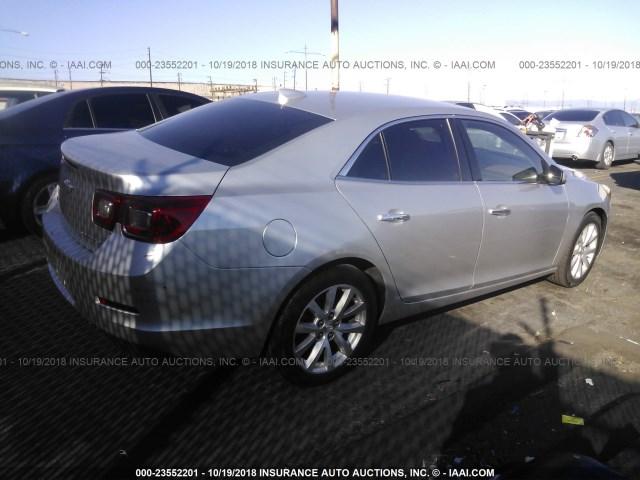 1G11F5SL0FF342229 - 2015 CHEVROLET MALIBU LTZ 银色 照片 4