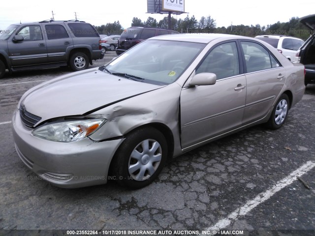 4T1BE32K52U067677 - 2002 TOYOTA CAMRY LE/XLE/SE GOLD photo 2