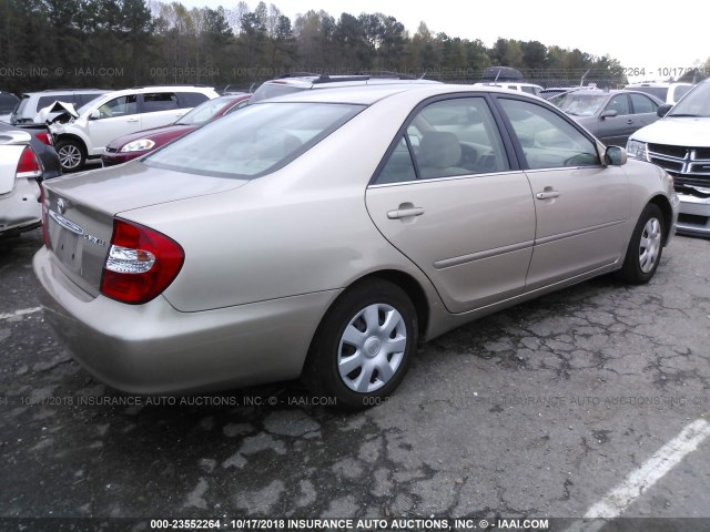 4T1BE32K52U067677 - 2002 TOYOTA CAMRY LE/XLE/SE GOLD photo 4
