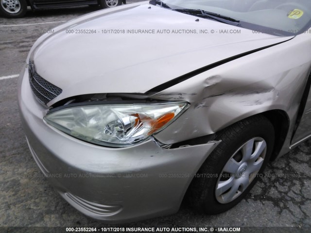 4T1BE32K52U067677 - 2002 TOYOTA CAMRY LE/XLE/SE GOLD photo 6