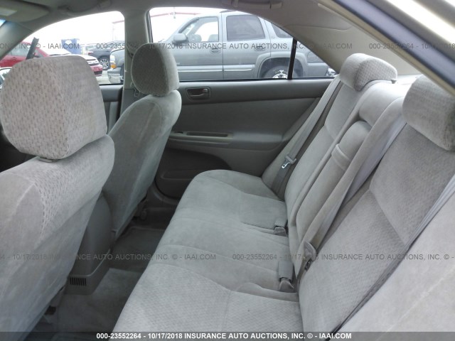 4T1BE32K52U067677 - 2002 TOYOTA CAMRY LE/XLE/SE GOLD photo 8