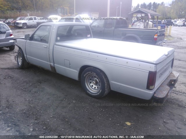 1GCBS14B8C2143629 - 1982 CHEVROLET S TRUCK S10 SILVER photo 3