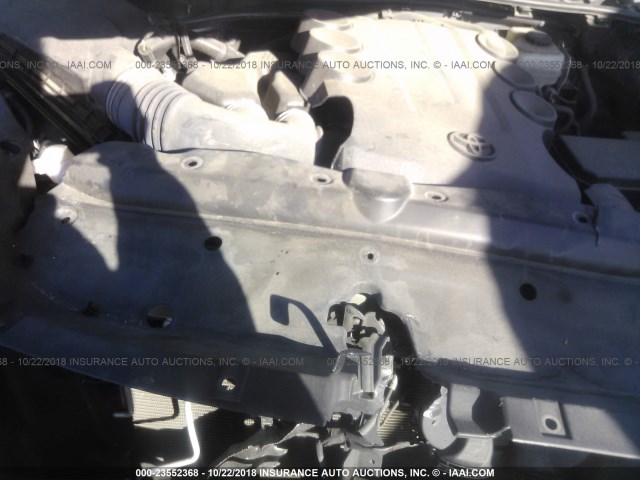 JTEZU5JR4D5058820 - 2013 TOYOTA 4RUNNER SR5/LIMITED SILVER photo 10