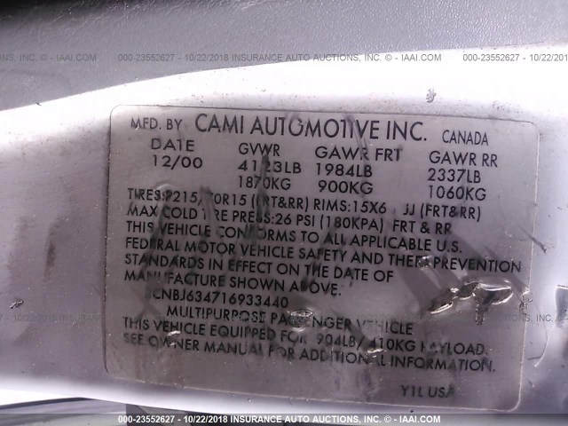 2CNBJ634716933440 - 2001 CHEVROLET TRACKER LT WHITE photo 9