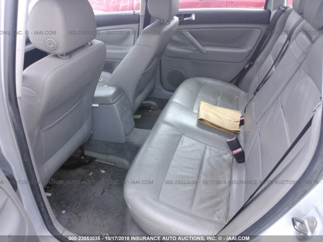 WVWPD63B24P090008 - 2004 VOLKSWAGEN PASSAT GLS SILVER photo 8