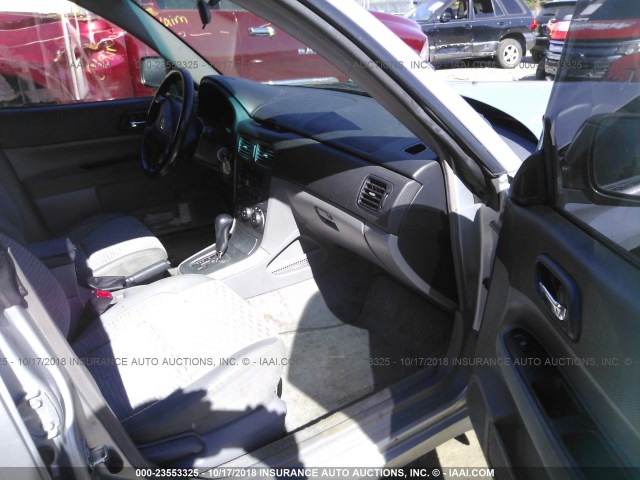 JF1SG65643H722491 - 2003 SUBARU FORESTER 2.5XS ვერცხლისფერი ფოტო 5