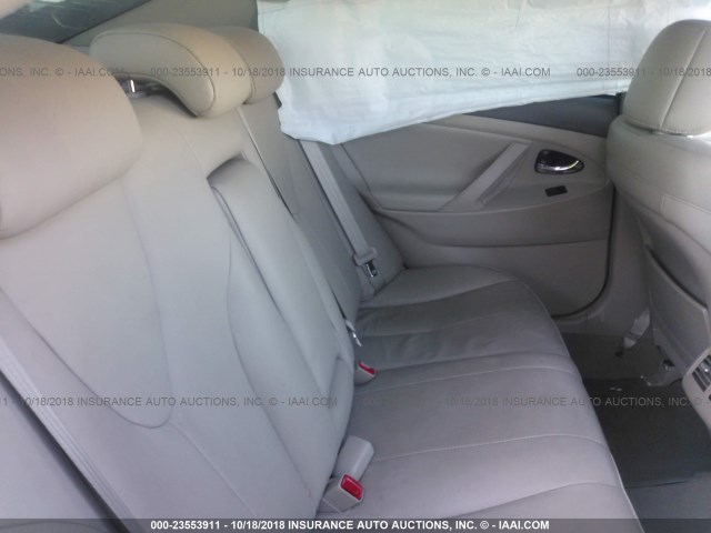 4T1BB46K59U083672 - 2009 TOYOTA CAMRY HYBRID WHITE photo 8