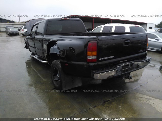 1GCJC33152F134262 - 2002 CHEVROLET SILVERADO C3500 BLACK photo 3