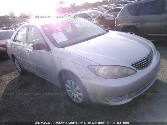 4T1BE32K16U143319 - 2006 TOYOTA CAMRY LE/XLE/SE SILVER photo 1