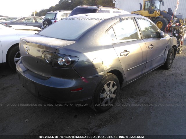 JM1BK12G871613796 - 2007 MAZDA 3 I GRAY photo 4